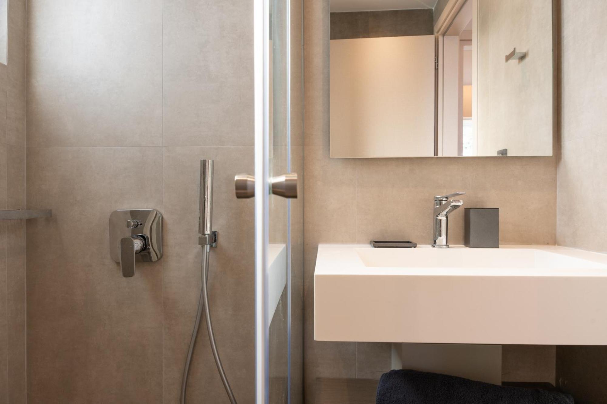 Esthisea Suites Каламата Экстерьер фото