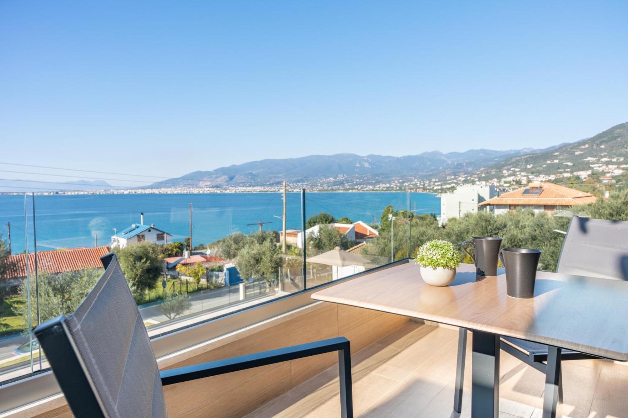 Esthisea Suites Каламата Экстерьер фото