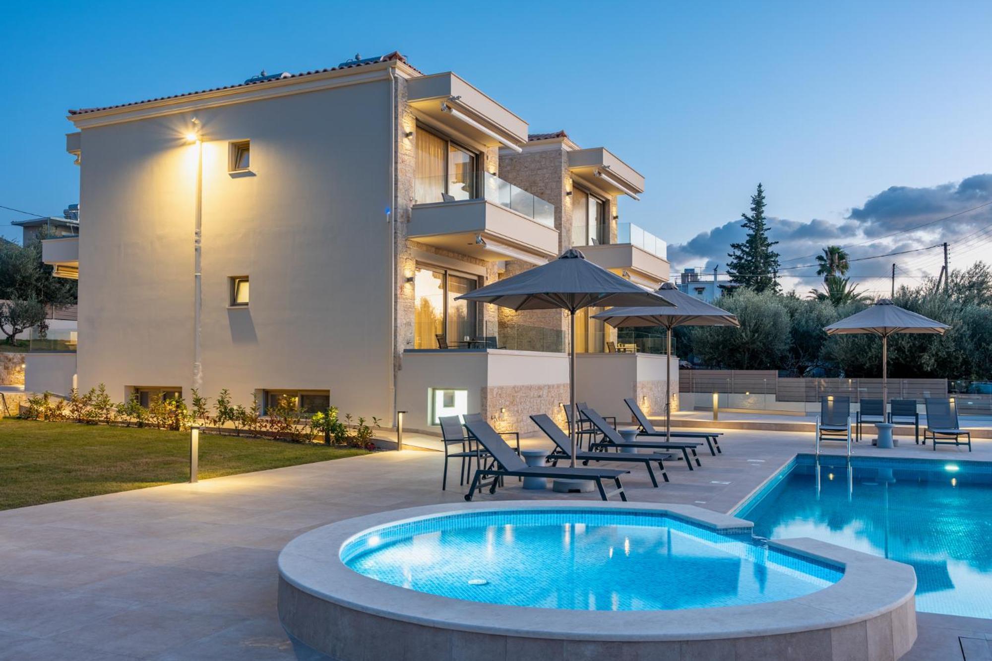 Esthisea Suites Каламата Экстерьер фото