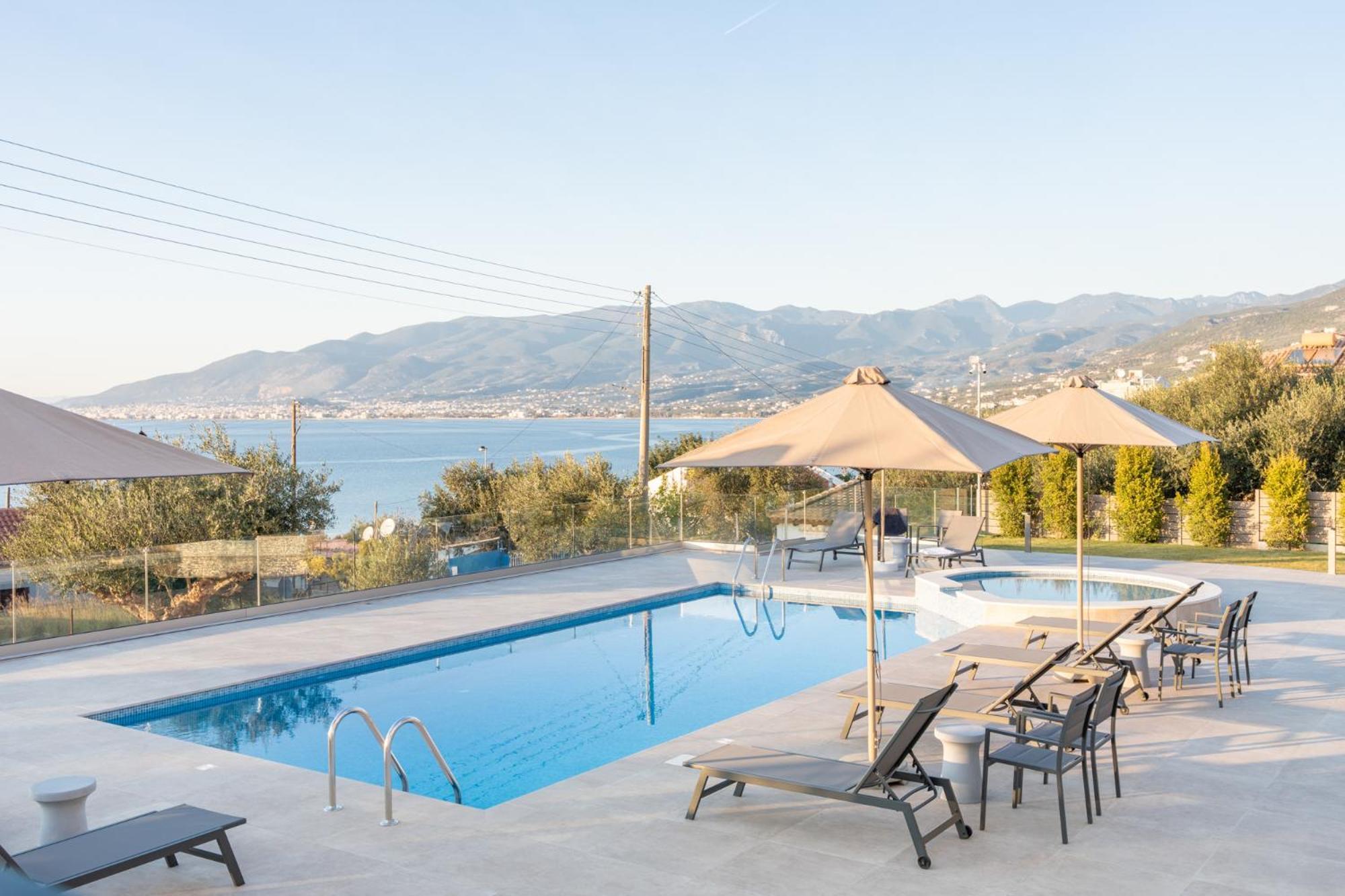 Esthisea Suites Каламата Экстерьер фото